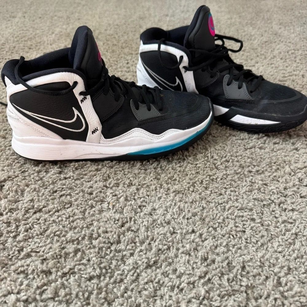 Nike Kyrie Infinity Black and White Athletic Shoes with Pink and Blue Accents